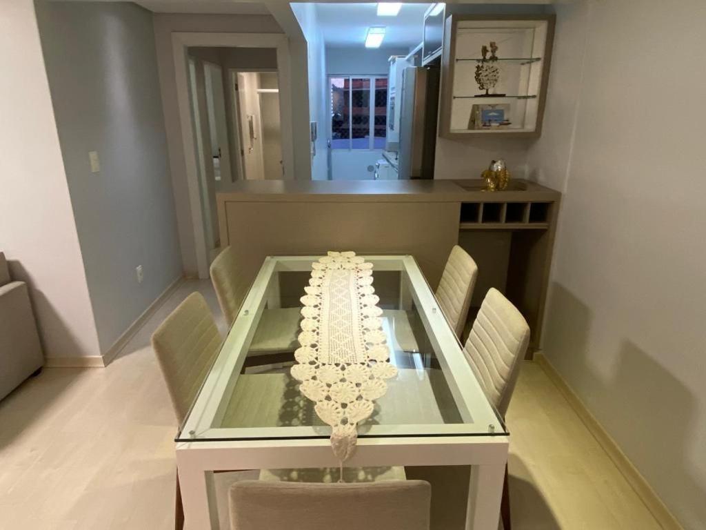 Apartamento 2 Dormitórios Próximo Mar Balneário Camboriú