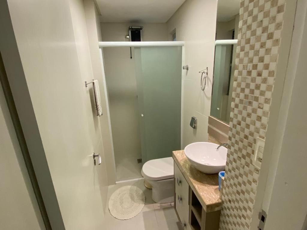 Apartamento 2 Dormitórios Próximo Mar